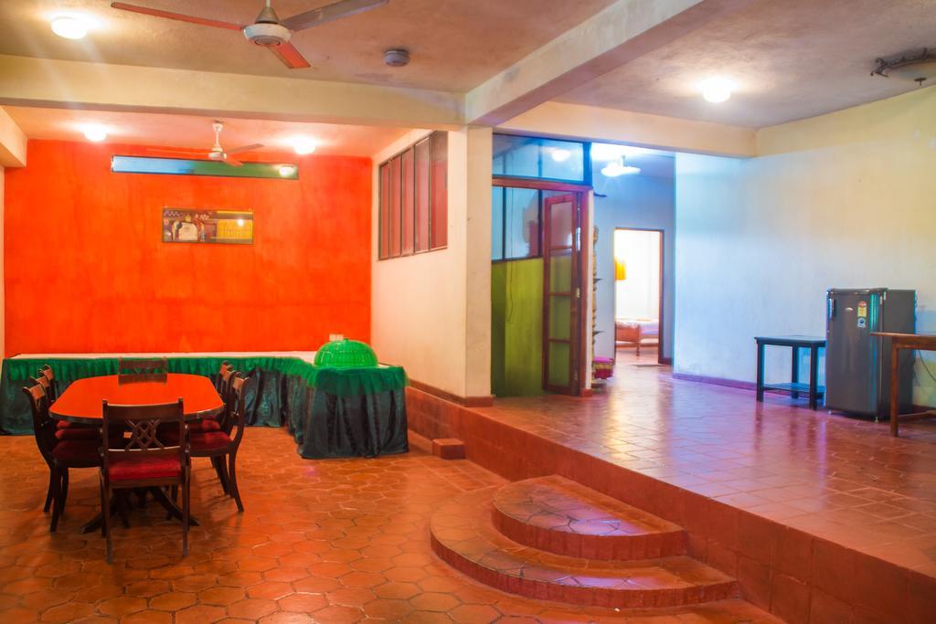 Hotel Gem Land Ratnapura Exterior photo